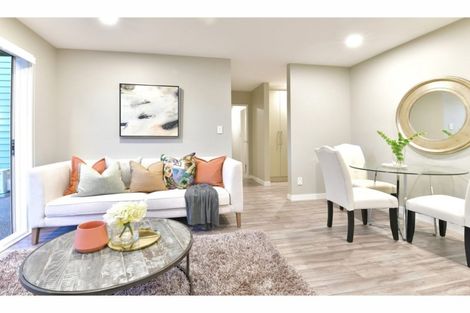 Photo of property in 12 Seaview Crescent, Hatfields Beach, Orewa, 0931