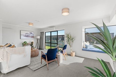 Photo of property in 620b South Road, Oakura, 4314