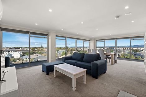 Photo of property in 10/898 Papamoa Beach Road, Papamoa Beach, Papamoa, 3118