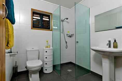 Photo of property in 53a Greenhithe Road, Greenhithe, Auckland, 0632