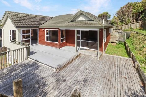 Photo of property in 9 Longmont Terrace, Churton Park, Wellington, 6037