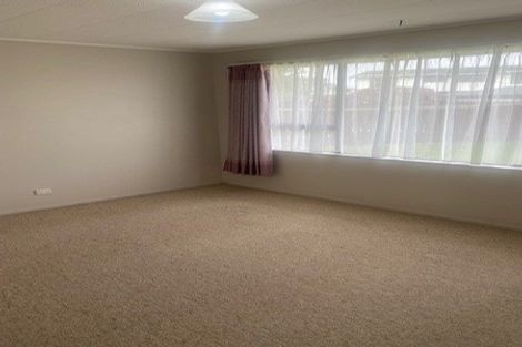 Photo of property in 13 Smeaton Road, Bell Block, New Plymouth, 4312