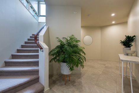 Photo of property in 3a Kowhai Road, Mairangi Bay, Auckland, 0630