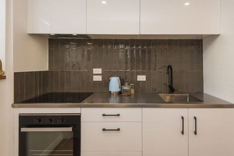 Photo of property in 2/270 Kilmore Street, Christchurch Central, Christchurch, 8011