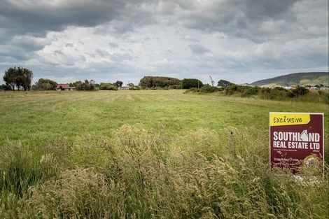 Photo of property in 25 Thomas Road, Orepuki, Riverton, 9881