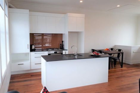 Photo of property in 88 Overtoun Terrace, Hataitai, Wellington, 6021