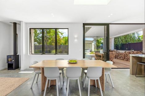 Photo of property in 7 Kewini Grove, Matakana, 0985