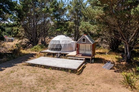 Photo of property in 97 Tangimoana Beach Road, Tangimoana, 4473