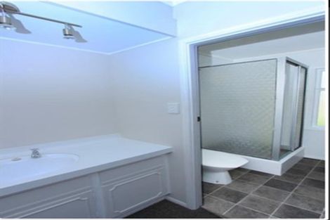 Photo of property in 19 Waimahia Avenue, Weymouth, Auckland, 2103