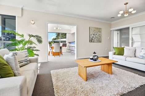 Photo of property in 35 Hillcrest Road, Hillcrest, Hamilton, 3216