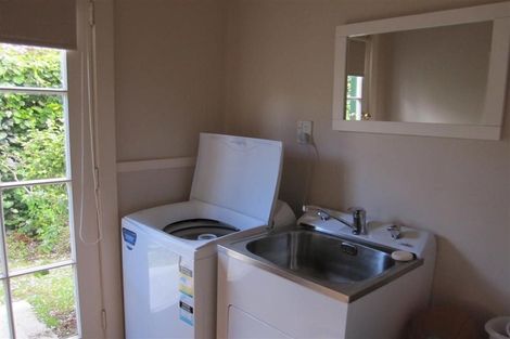 Photo of property in 38 Elmira Avenue, Hokowhitu, Palmerston North, 4410