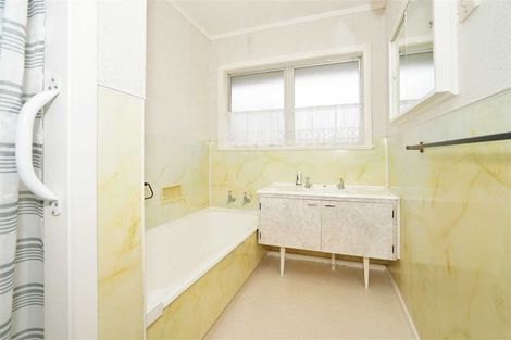 Photo of property in 6 Stewart Place, Melville, Hamilton, 3206