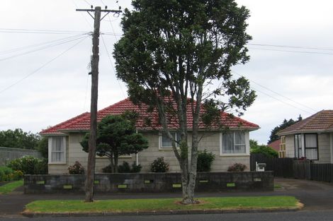 Photo of property in 216 Tripoli Road, Point England, Auckland, 1072