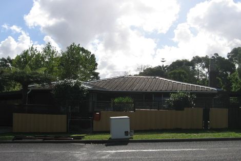 Photo of property in 13 Norman Road, Titirangi, Auckland, 0604