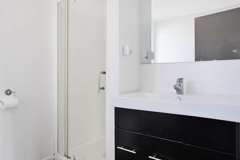 Photo of property in 73 Marendellas Drive, Bucklands Beach, Auckland, 2014