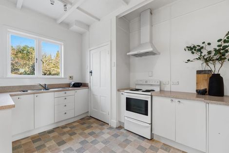 Photo of property in 12 Hillcrest Road, Hillcrest, Hamilton, 3216