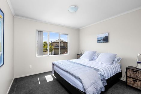 Photo of property in 34 Terracotta Drive, Blockhouse Bay, Auckland, 0600
