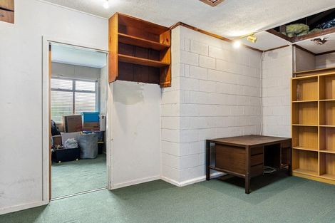 Photo of property in 80 Crofton Road, Harewood, Christchurch, 8051