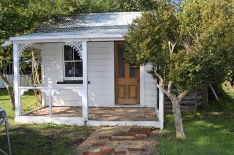 Photo of property in 45 Honi Taipua Street, Manakau, Levin, 5573