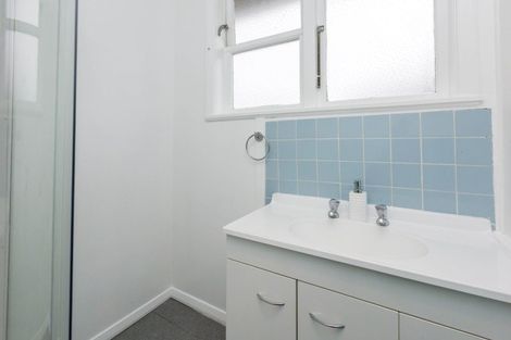 Photo of property in 39 Mary Crescent, Elderslea, Upper Hutt, 5018