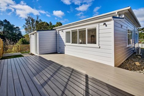 Photo of property in 237 Main Road, Tawa, Wellington, 5028