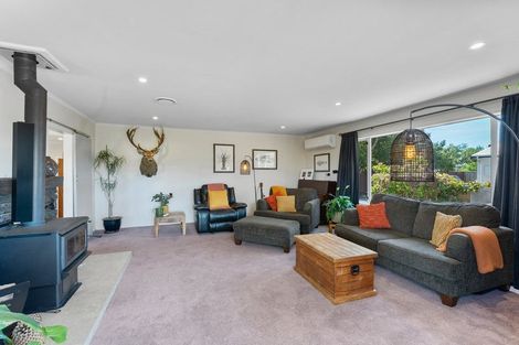 Photo of property in 51 Toru Road, Paraparaumu Beach, Paraparaumu, 5032