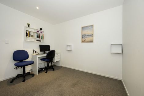 Photo of property in 5/2b Walsall Street, Avondale, Auckland, 1026