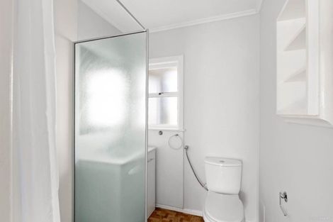 Photo of property in 6/34 Pupuke Road, Takapuna, Auckland, 0622