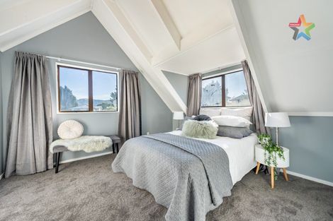 Photo of property in 191 Holborn Drive, Stokes Valley, Lower Hutt, 5019