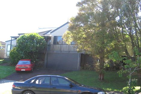 Photo of property in 16 Malvina Place, Bucklands Beach, Auckland, 2014