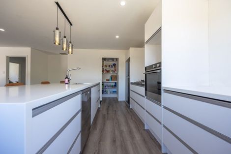 Photo of property in 14 Clearview Street, Wanaka, 9305