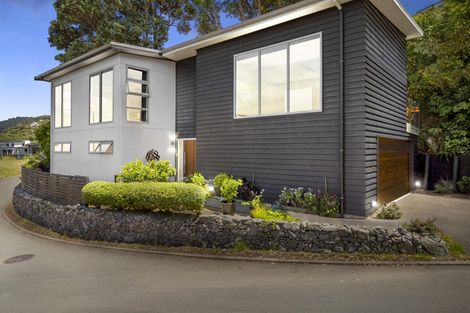 Photo of property in 5 Satchell Way, Kaiwharawhara, Wellington, 6035