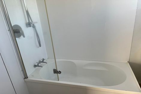 Photo of property in 8d Wainui Road, Waiwhetu, Lower Hutt, 5010