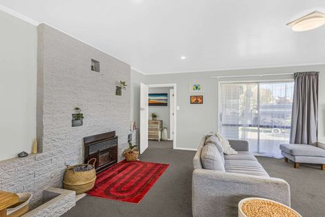 Photo of property in 12 Hitchings Avenue, Onekawa, Napier, 4110