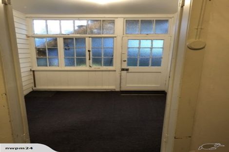 Photo of property in 15 Queens Parade, Devonport, Auckland, 0624