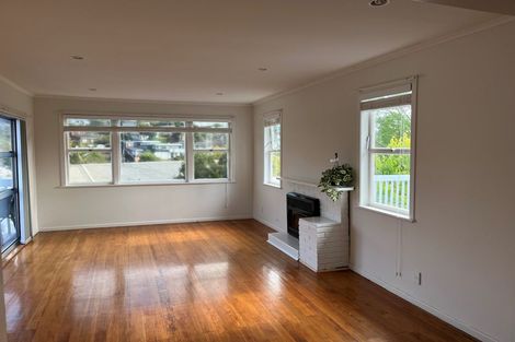 Photo of property in 67 Mountbatten Avenue, Hillcrest, Auckland, 0627