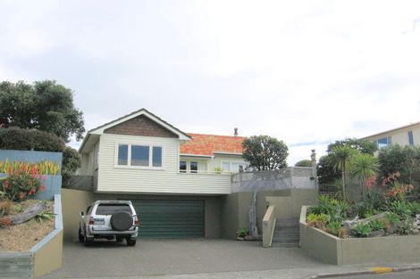Photo of property in 24 Grove Avenue, Mount Maunganui, 3116