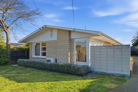Photo of property in 69 Deepdale Street, Burnside, Christchurch, 8053