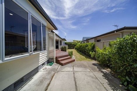 Photo of property in 106 Wharerangi Road, Greenmeadows, Napier, 4112