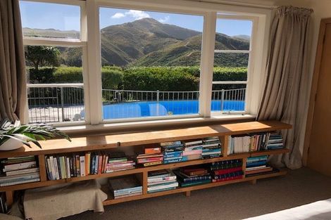 Photo of property in 110 Severn Street, Island Bay, Wellington, 6023