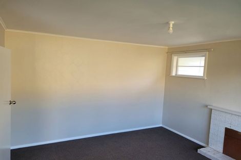 Photo of property in 33 Naenae Road, Naenae, Lower Hutt, 5011