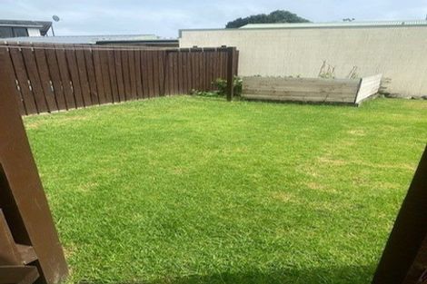 Photo of property in 13 Smeaton Road, Bell Block, New Plymouth, 4312