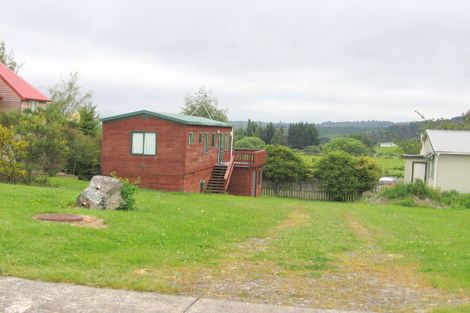 Photo of property in 12 Carter Terrace, Ohakune, 4625