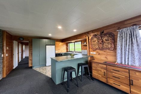 Photo of property in 1566 Lake Brunner Road, Inchbonnie, Kumara, 7875
