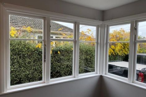 Photo of property in 8 Newall Avenue, Bryndwr, Christchurch, 8052