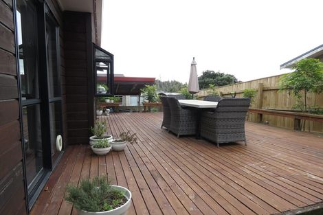 Photo of property in 1a Saltaire Street, Avondale, Auckland, 1026