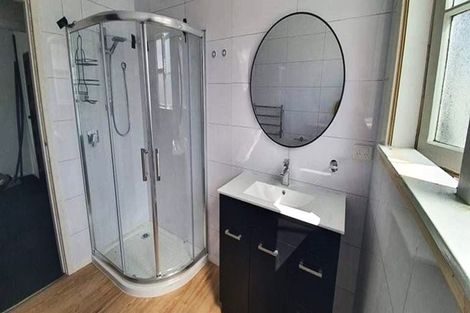 Photo of property in 106 Moorefield Road, Johnsonville, Wellington, 6037