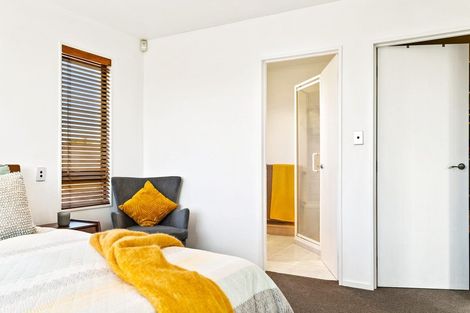 Photo of property in 37 Blue Heron Rise, Stanmore Bay, Whangaparaoa, 0932