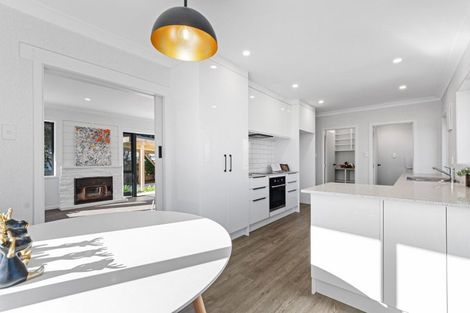 Photo of property in 21 Cameron Road, Te Puke, 3119