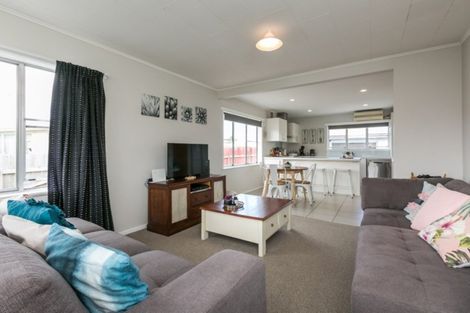 Photo of property in 86 Harold Holt Avenue, Onekawa, Napier, 4110